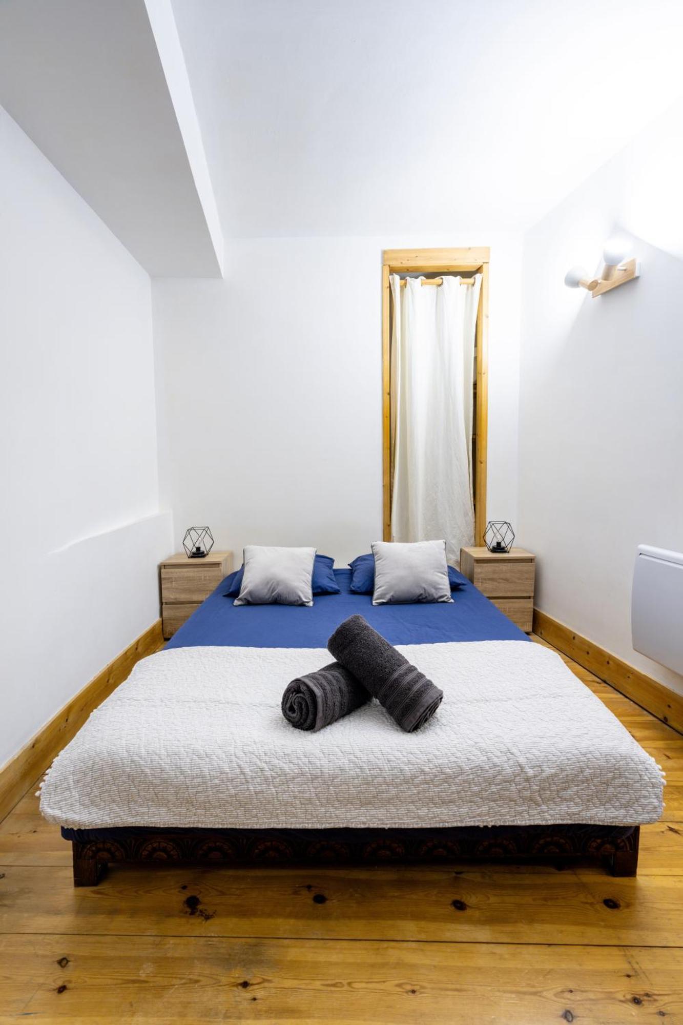 Apartamento Cosy & Duplex - Au Coeur De La Vieille Clermont-Ferrand